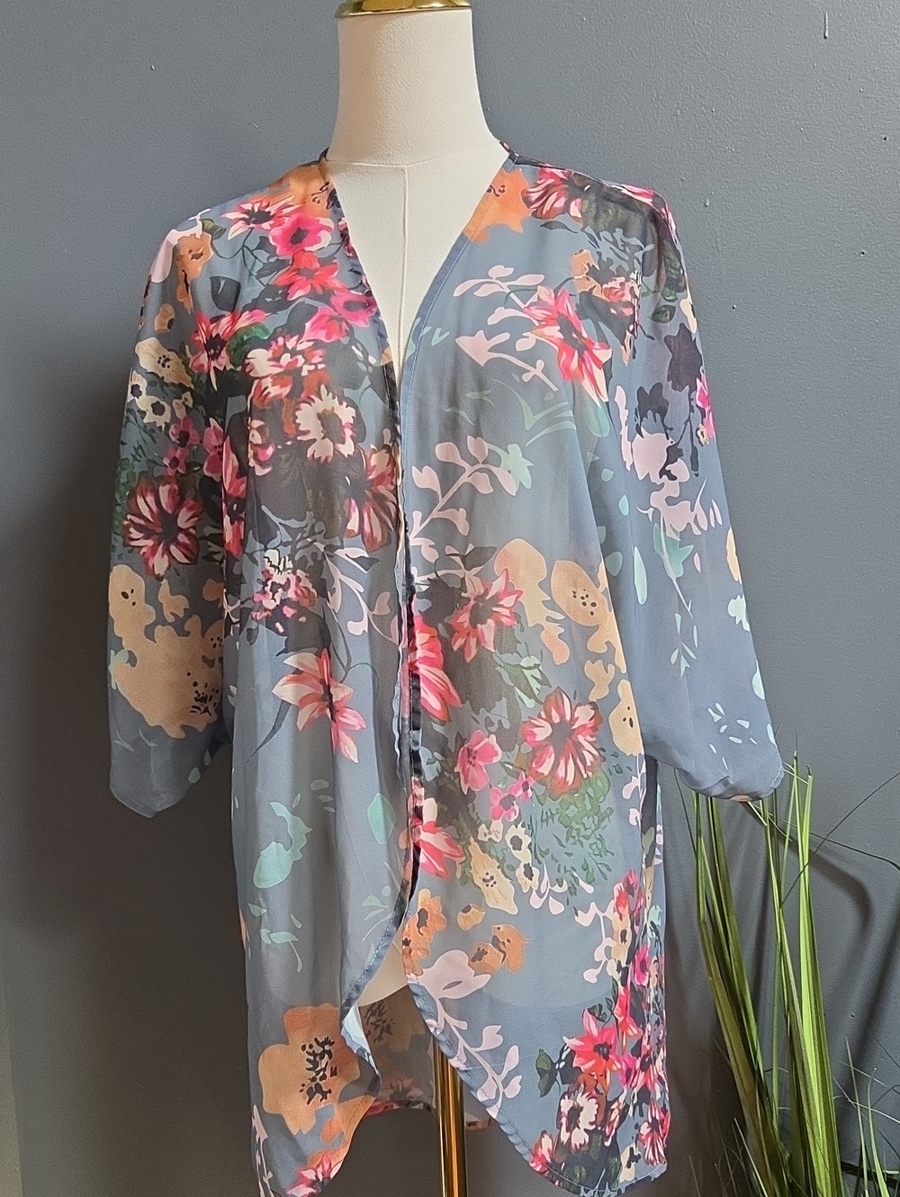 Lightweight Floral Kimono Cardigan in Gray with Pink & Peach Flowers